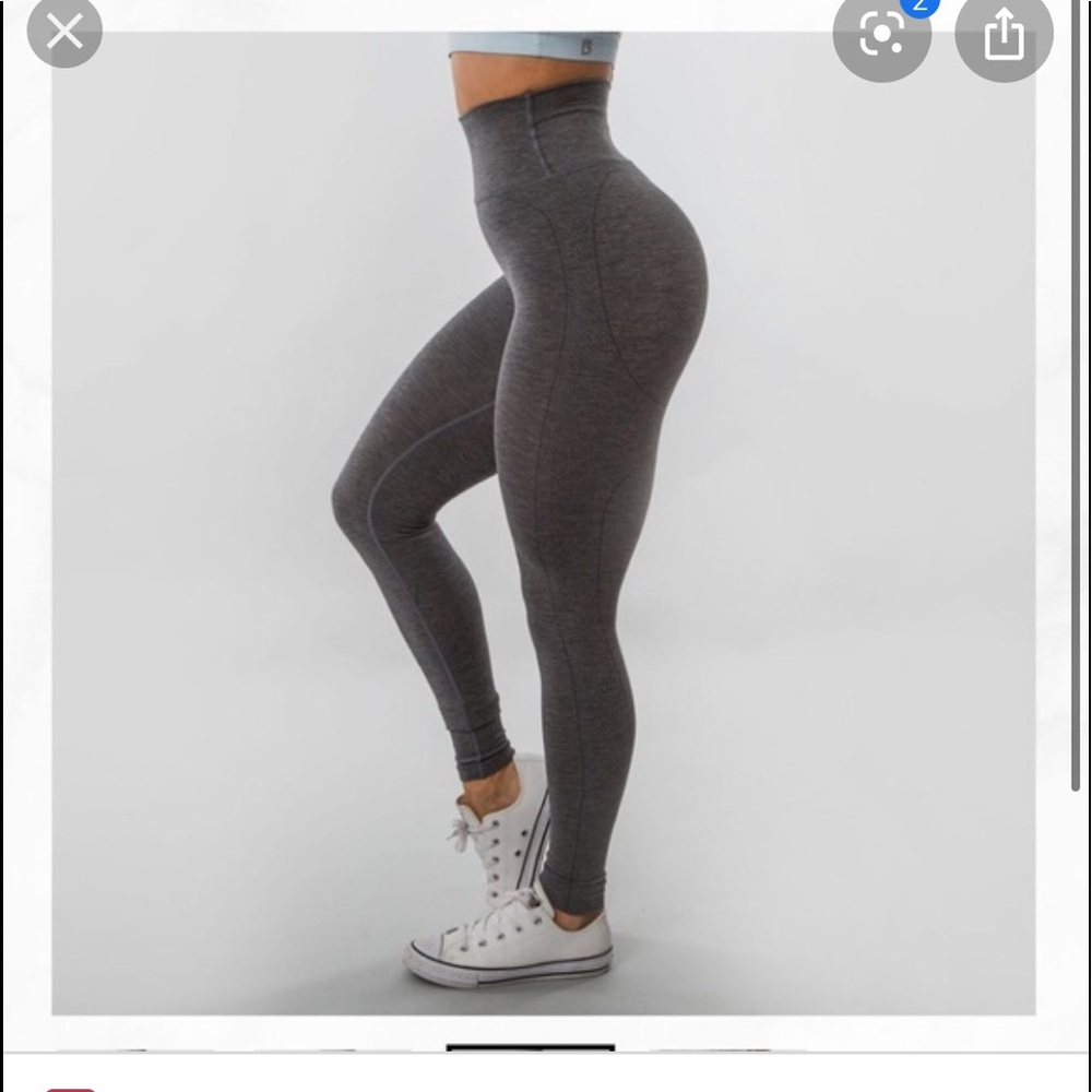 Charcoal buffbunny goddess leggings. Size small